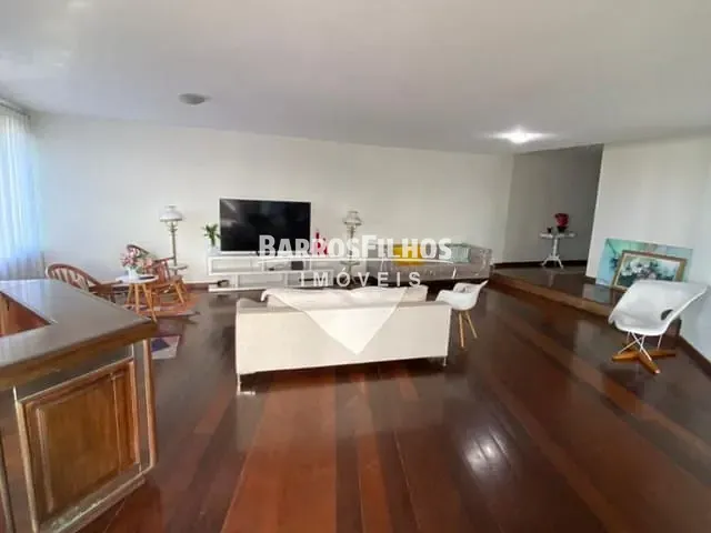 Apartamento com 428m² 4 quartos e 6 banheiros, à venda, no bairro Centro em Aracaju