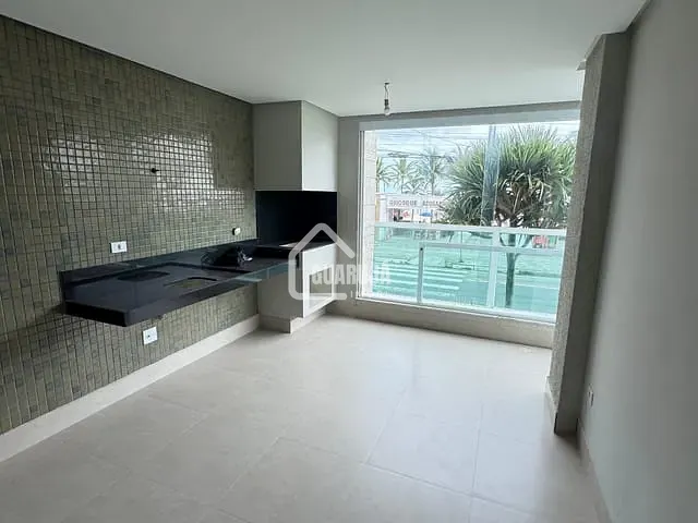 Apartamento 3 quartos e 2 banheiros, à venda, no bairro Enseada em Guarujá