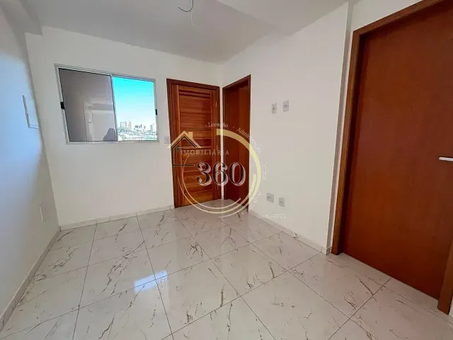 Apartamento 2 quartos e 1 banheiro, à venda, no bairro Vila Guilhermina em São Paulo