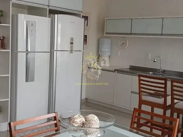 Apartamento 2 quartos e 2 banheiros, à venda, no bairro Santa Regina em Camboriú