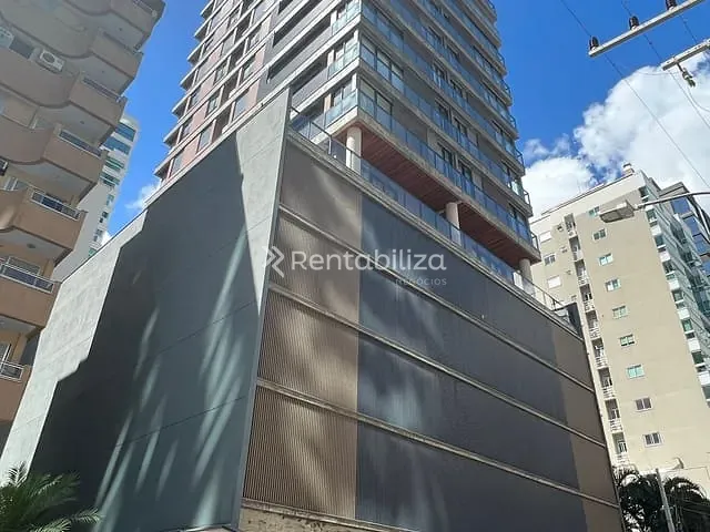 Apartamento 4 quartos e 4 banheiros, à venda, no bairro Meia Praia em Itapema