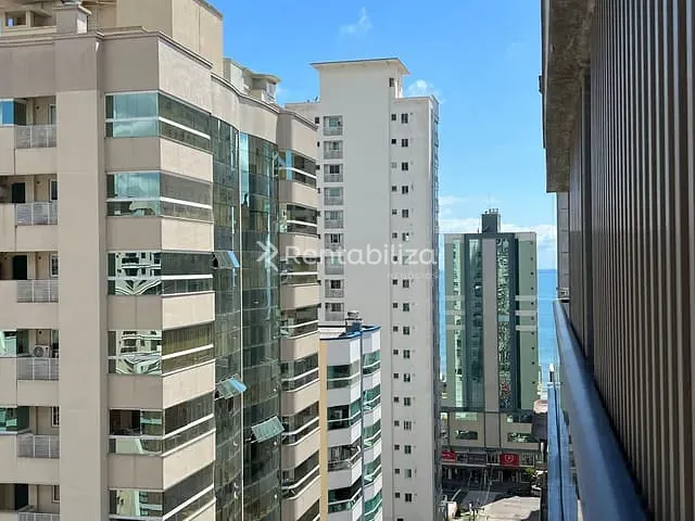 Apartamento 4 quartos e 4 banheiros, à venda, no bairro Meia Praia em Itapema