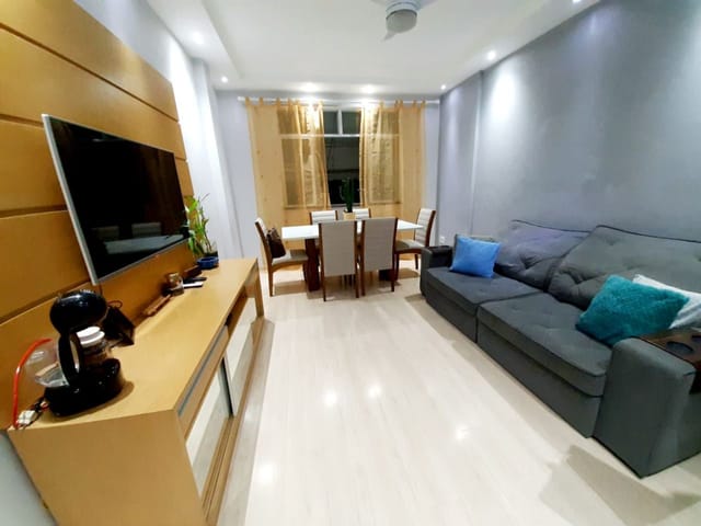 Apartamento com 78m² 3 quartos e 1 banheiro, à venda, no bairro Vila Valqueire em Rio de Janeiro
