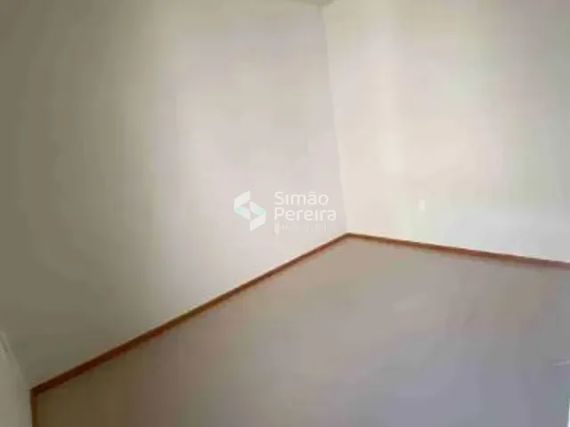 Apartamento 2 quartos e 1 banheiro, à venda, no bairro Santa Helena em Juiz de Fora