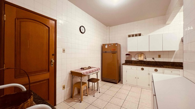 Apartamento 2 quartos e 2 banheiros, à venda, no bairro Passagem em Cabo Frio