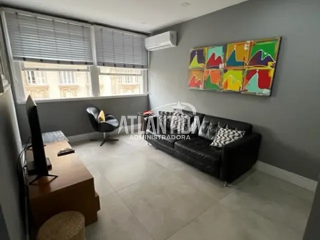 Apartamento com 75m² 3 quartos e 2 banheiros, à venda, no bairro Copacabana em Rio de Janeiro