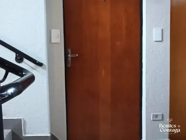 Apartamento com 73m² 3 quartos e 1 banheiro, à venda, no bairro Zona 08 em Maringá