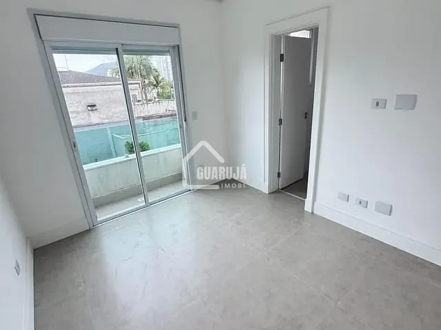 Apartamento 3 quartos e 2 banheiros, à venda, no bairro Enseada em Guarujá