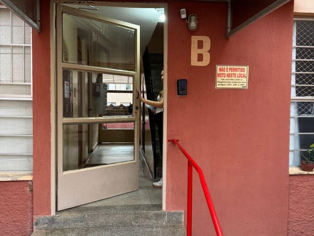 Apartamento 2 quartos e 1 banheiro, à venda, no bairro Jardim Marica em Mogi das Cruzes
