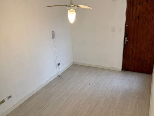 Apartamento 2 quartos e 1 banheiro, à venda, no bairro Jardim Marica em Mogi das Cruzes