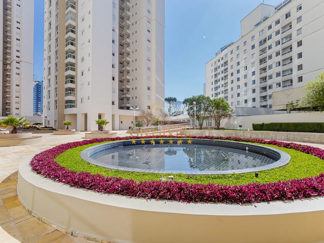 Foto do Apartamento - Cristo Rei, Ed. Botânica, 4º andar, 4 quartos, 2 vagas, condomínio clube, piscina, aquecida, à venda, Curitiba, PR | Imobiliária GreenVille