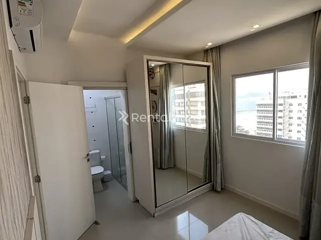 Apartamento 3 quartos e 4 banheiros, à venda, no bairro Meia Praia em Itapema