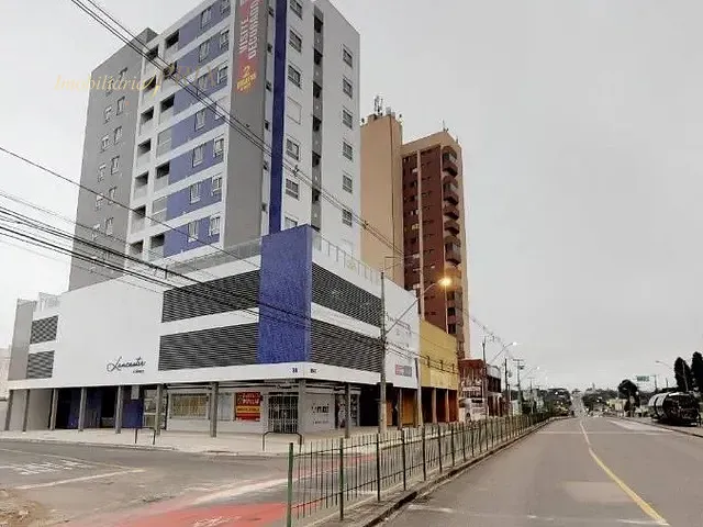 Apartamento 2 quartos e 1 banheiro, para alugar, no bairro Santa Cândida em Curitiba