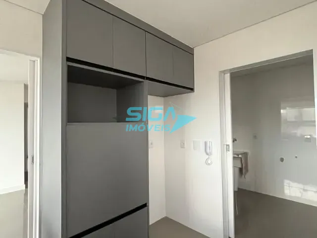 Apartamento 3 quartos e 1 banheiro, à venda ou para alugar, no bairro Alfredo Custódio de Paula em Pouso Alegre