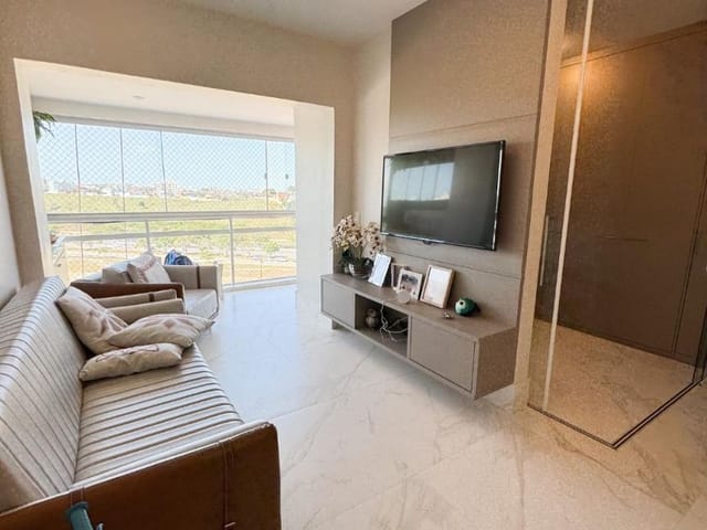 Apartamento 3 quartos e 2 banheiros, à venda, no bairro Glória em Macaé