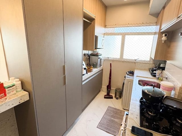 Apartamento 3 quartos e 2 banheiros, à venda, no bairro Glória em Macaé