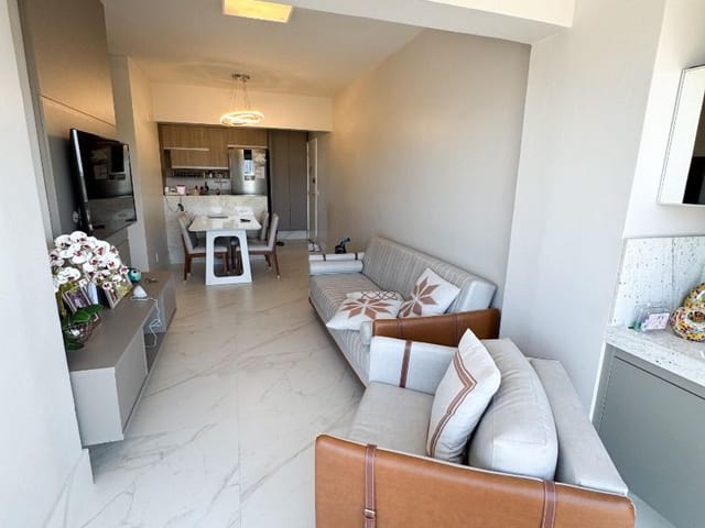 Apartamento 3 quartos e 2 banheiros, à venda, no bairro Glória em Macaé