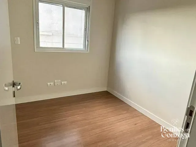 Apartamento com 157m² 2 quartos e 1 banheiro, à venda, no bairro Zona 03 em Maringá