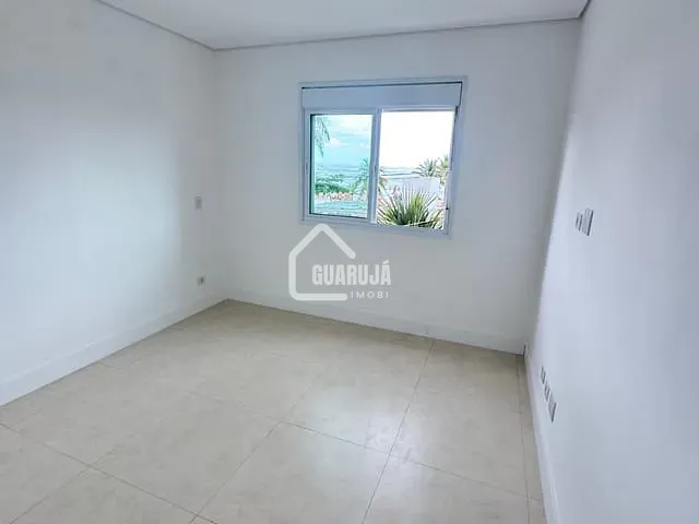 Apartamento 3 quartos e 3 banheiros, à venda, no bairro Enseada em Guarujá