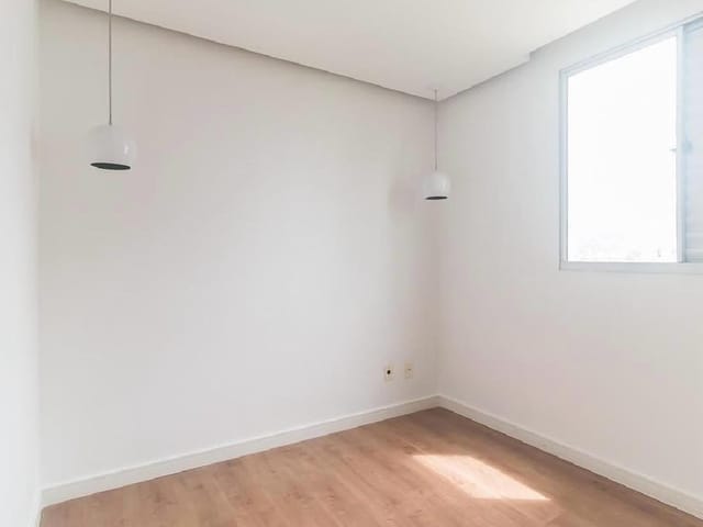 Apartamento 2 quartos e 1 banheiro, à venda ou para alugar, no bairro Loteamento Mogilar em Mogi das Cruzes