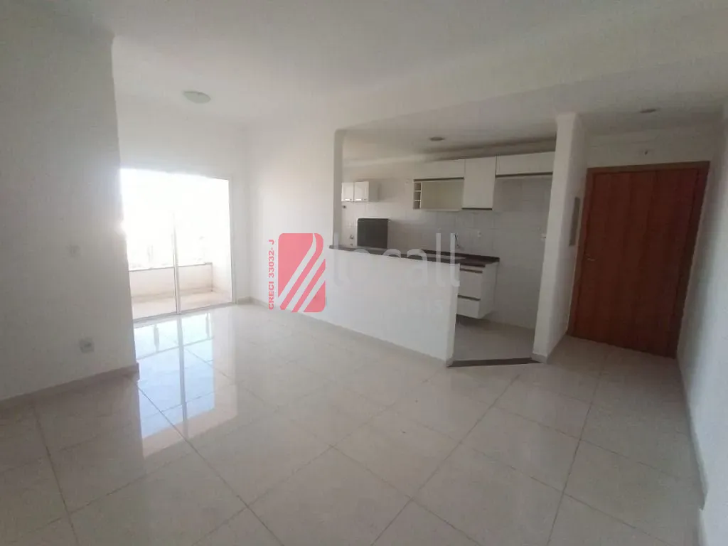 Apartamento com 2 quartos à venda e aluguel, 65m² — foto 2 de 23