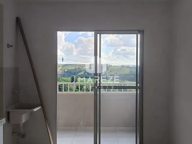 Apartamento 2 quartos e 1 banheiro, para alugar, no bairro Jardim Primavera em Apucarana