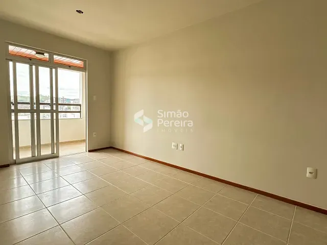 Apartamento 2 quartos e 1 banheiro, à venda, no bairro Paineiras em Juiz de Fora