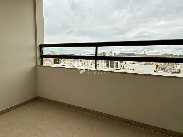 Apartamento 2 quartos e 1 banheiro, à venda, no bairro Paineiras em Juiz de Fora
