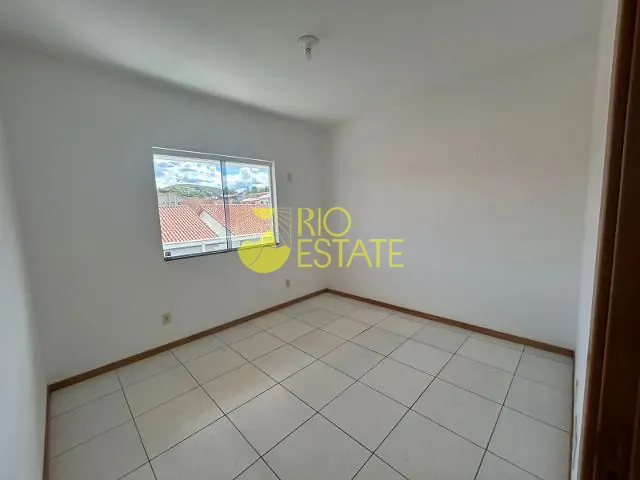 Apartamento com 82m² 2 quartos e 1 banheiro, à venda, no bairro Centro em Pinheiral