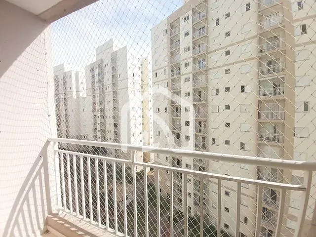 Apartamento com 67m² 3 quartos e 2 banheiros, para alugar, no bairro Jardim Tupanci em Barueri