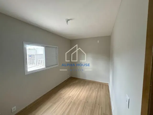 Apartamento 2 quartos e 1 banheiro, para alugar, no bairro Crispim em Pindamonhangaba