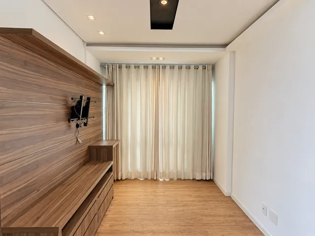 Apartamento com 92m² 3 quartos e 2 banheiros, à venda, no bairro Aurora em Londrina