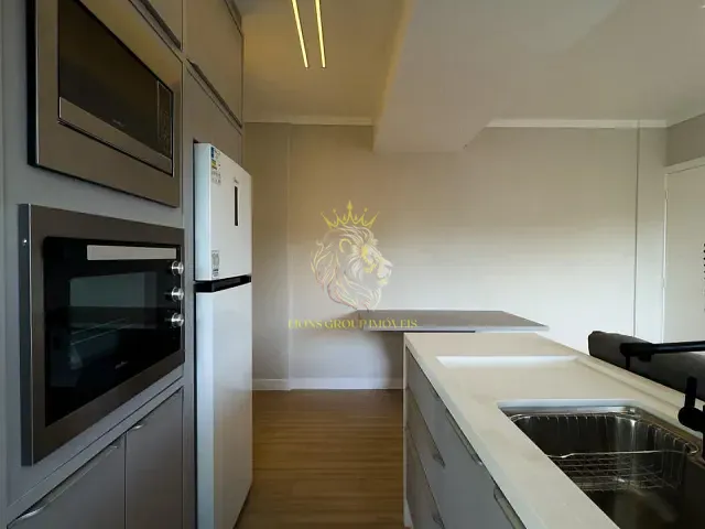 Apartamento 2 quartos e 1 banheiro, à venda, no bairro Areias em Camboriú