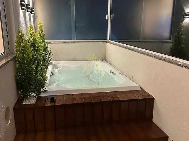 Apartamento 2 quartos e 1 banheiro, à venda, no bairro Areias em Camboriú