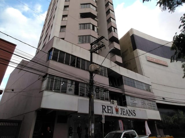 Foto do Apartamento - APARTAMENTO DE 3 QUARTOS  NO EDIFICIO TOPAZIO, AO LADO DO CENTRO NORTE SHOPPING CENTER DE APUCARANA - PR | J. Mareze Imóveis Ltda