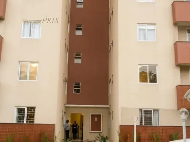Apartamento 2 quartos e 1 banheiro, para alugar, no bairro Santa Cândida em Curitiba
