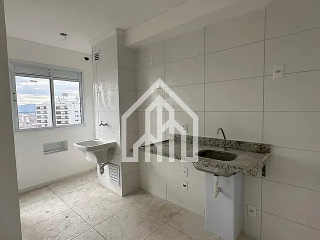 Apartamento 2 quartos e 2 banheiros, à venda, no bairro Vila Rosália em Guarulhos