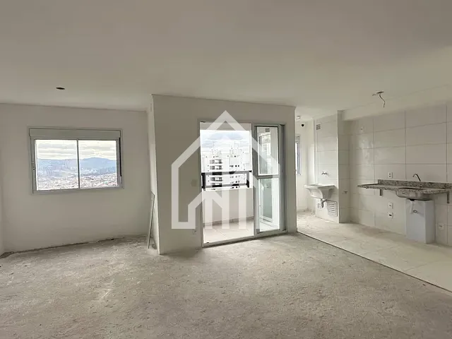 Apartamento 2 quartos e 2 banheiros, à venda, no bairro Vila Rosália em Guarulhos