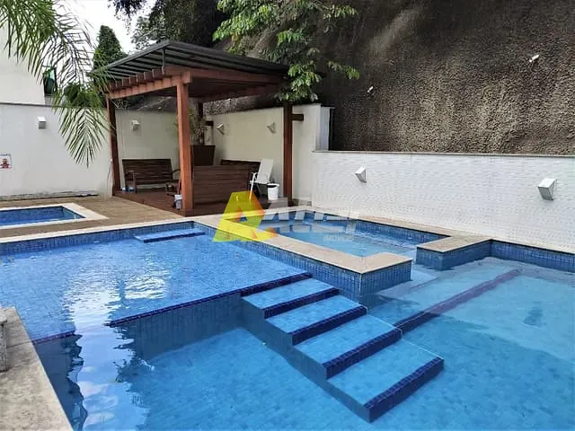 Apartamento com 81m² 2 quartos e 1 banheiro, à venda ou para alugar, no bairro Freguesia de Jacarepaguá em Rio de Janeiro