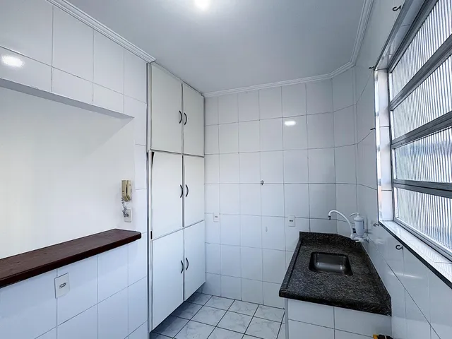 Apartamento 1 quarto e 1 banheiro, para alugar, no bairro Aparecida em Santos