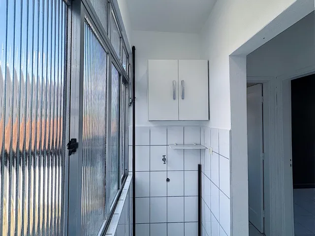 Apartamento 1 quarto e 1 banheiro, para alugar, no bairro Aparecida em Santos