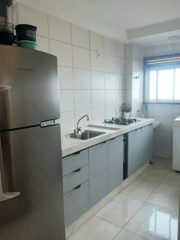 Apto para venda 2 Dormitórios com Sacada e Elevador