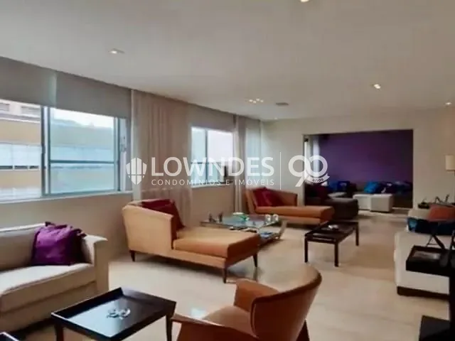 Apartamento com 235m² 4 quartos e 1 banheiro, à venda, no bairro Copacabana em Rio de Janeiro