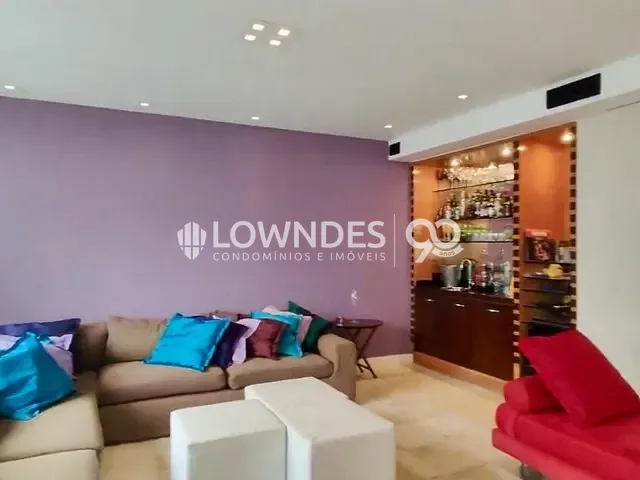 Apartamento com 235m² 4 quartos e 1 banheiro, à venda, no bairro Copacabana em Rio de Janeiro