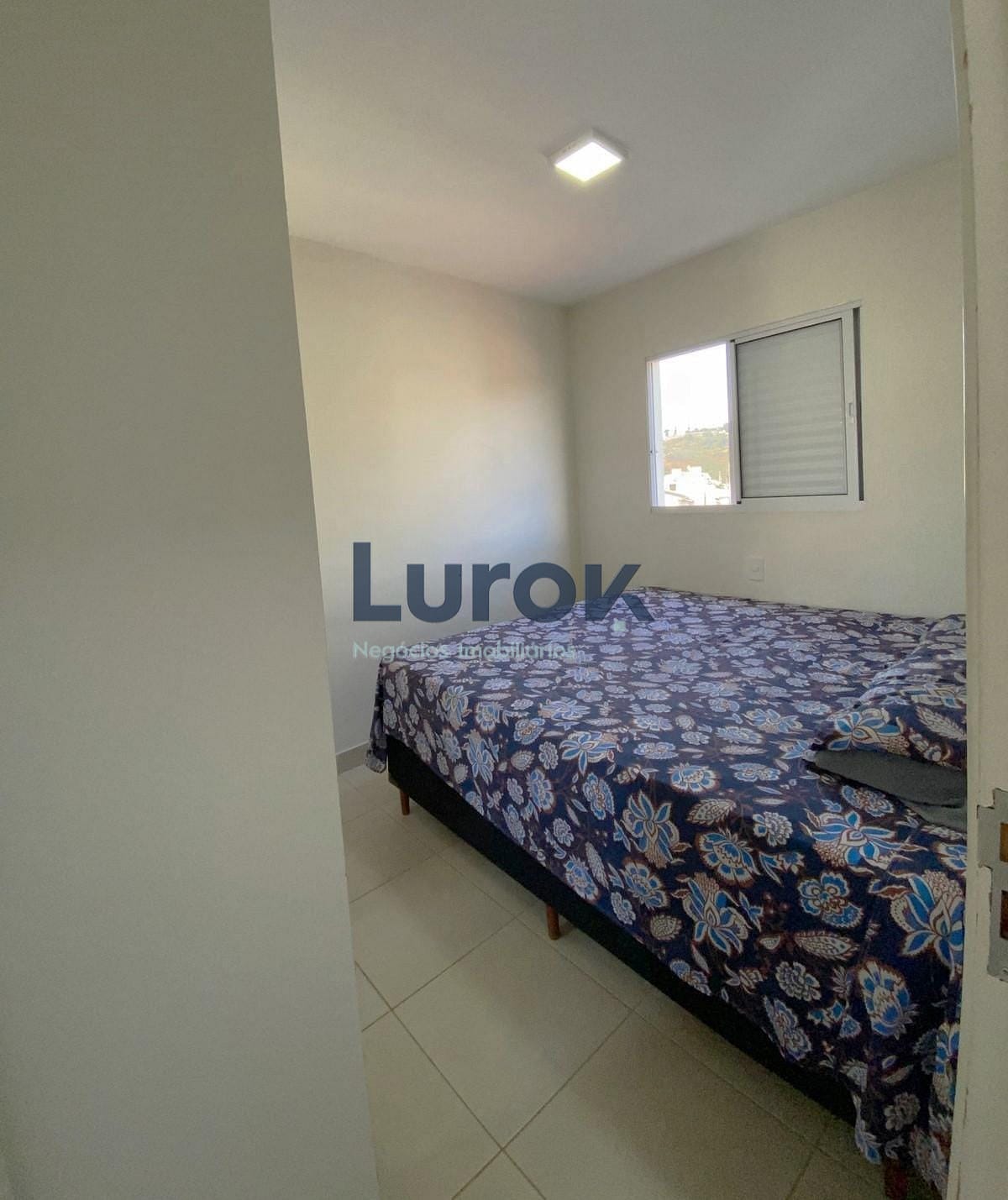 Apartamento à venda com 2 quartos, 54m² - Foto 10