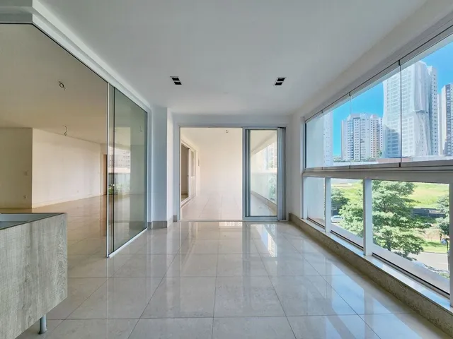 Apartamento com 332m² 3 quartos e 5 banheiros, à venda, no bairro Gleba Palhano em Londrina