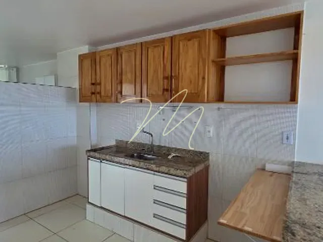 Apartamento 3 quartos e 2 banheiros, para alugar, no bairro São Francisco em Ilhéus