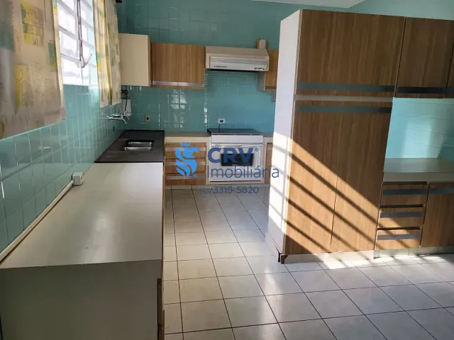 Apartamento com 202m² 3 quartos e 2 banheiros, à venda, no bairro Centro em Londrina