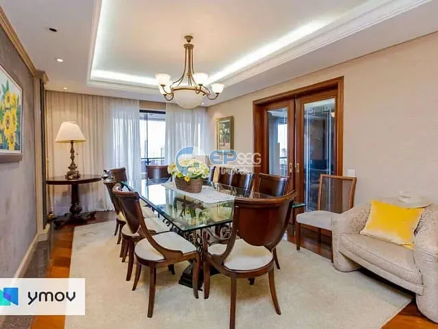 Apartamento com 386m² 4 quartos e 5 banheiros, à venda, no bairro Centro em Curitiba