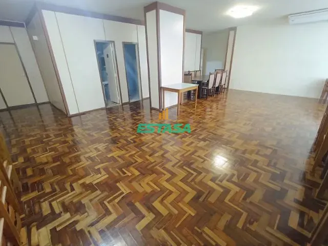 Apartamento 3 quartos e 3 banheiros, à venda, no bairro Laranjeiras em Rio de Janeiro